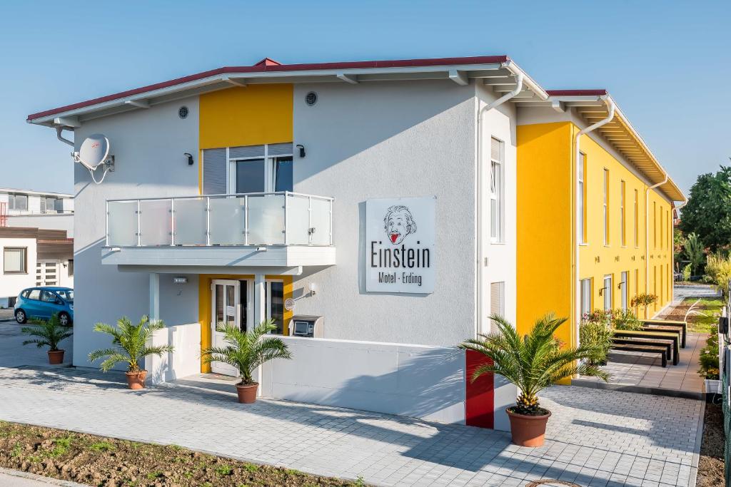 Motel FairSleep Motel Einstein Erding Albert-Einstein-Straße 8 85435 Erding