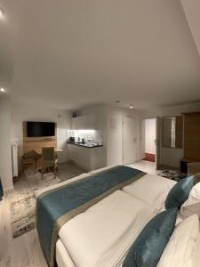 Hotel Apartments 73 - Serviced Apartments