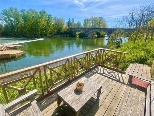 Appart'hôtel Moulin d'Albias aux portes de Montauban Moulin du Bias 118 Chemin des Rives de l'Aveyron Albias