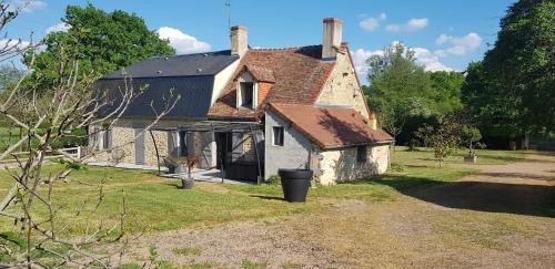 Moulin du 18ème siècle entièrement rénové Montapas france