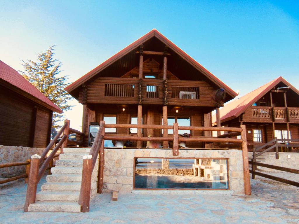 Villa Mountain Chalet N339 Penhas da Saúde - Chalet 57, 6215-120 Covilhã