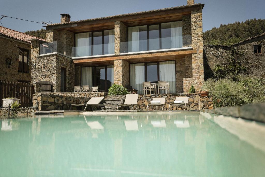 Maisons de vacances Mountain Whisper Gondramaz, 3220-533 Gondramaz