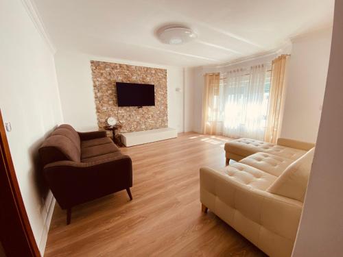 Mouro Rivers House - Remarkable 3-Bed Apartment Algueirão - Mem Martins portugal