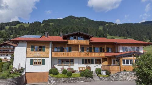 Appartements Mucha Landhaus Sonderdorf 4 Bolsterlang