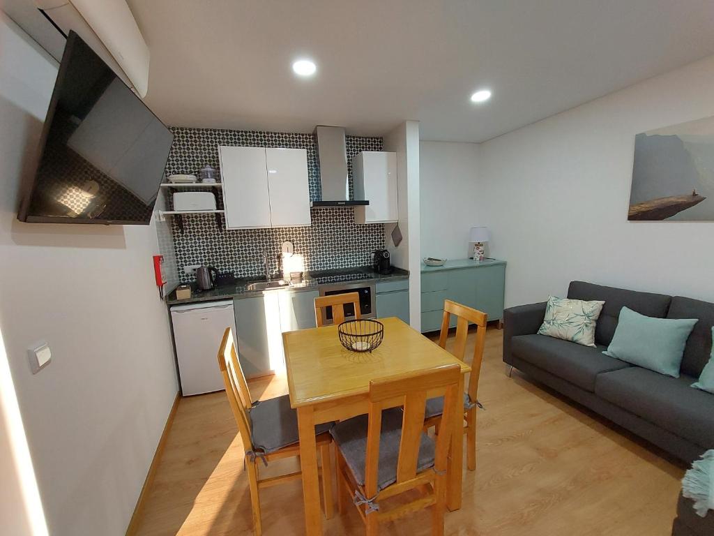 Appartements Muralha Azibo Dreams Rua da capela, 5340-410 Santa Combinha