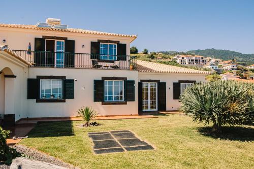 Namastê House Relógio do Poiso portugal