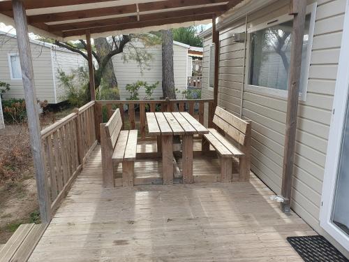 Camping NARBONNE PLAGE – mobile-home climatisé 6 personnes 3 chambres 8 Avenue des Vacances Narbonne-Plage