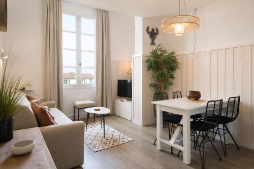Appartement NATICE Bel appartement dans résidence privée 9 Rue des Gouverneurs Saint-Martin-de-Ré