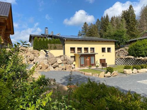 Naturstammhaus und Appartements Zum Brockenbaecker Tanne allemagne