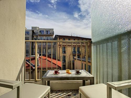 Appartement Nestor&Jeeves - BERLIOZ SUITE - Downtown - Close beaches rue Berlioz 10 Nice