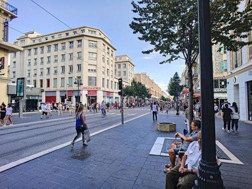 Appartement Nestor&Jeeves - DEBUSSY TERRASSE - Central - By shopping area 39 Rue Paul Déroulède Nice