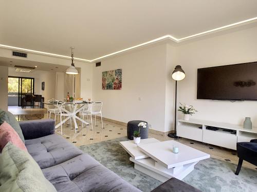 Appartement Nestor&Jeeves - DIAMOND BAY TERRACE - Central - Close sea rue Maccarani ENTRÉE C 11 Nice