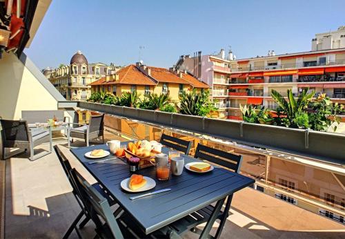 Nestor&Jeeves - DIAMOND BAY TERRACE - Central - Close sea Nice france