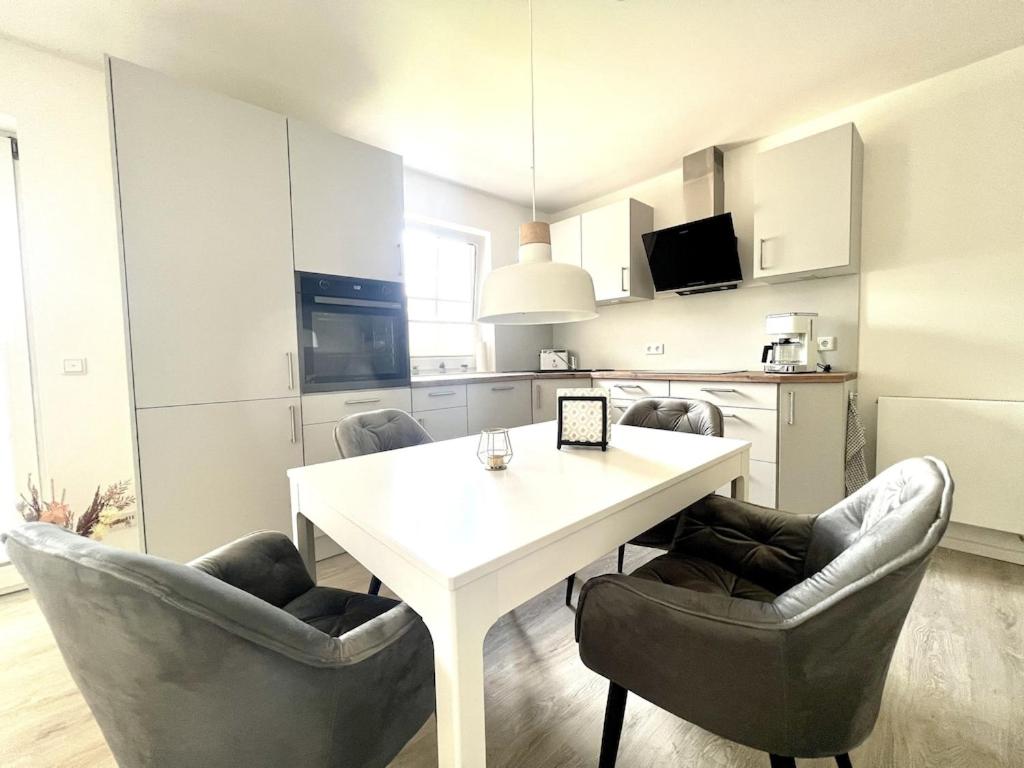 Appartement NEU! ERSTBEZUG! Vollsanierte Fewo mit Blick auf die Flensburger Förde 7 Fördebogen, 24955 Harrislee