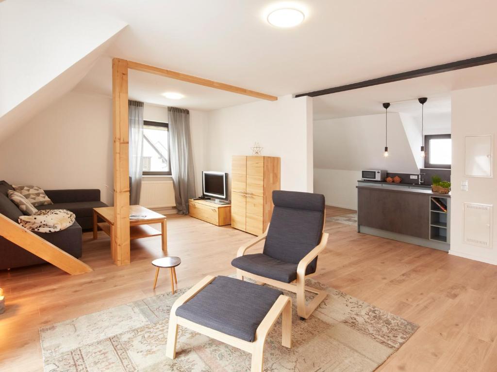 Appartement NEU! Ferienwohnung im Gottesgarten am Obermain Hutweidstraße 5, 96272 Hochstadt am Main