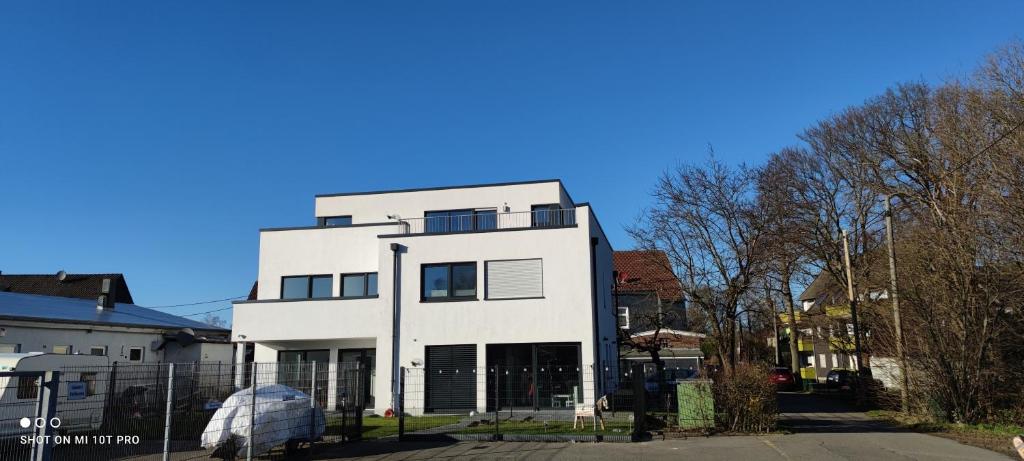 Appartement Neue Doppelhaushälfte mit Terrasse, Balkon und Garten 19 Garschager Heide, 42899 Remscheid