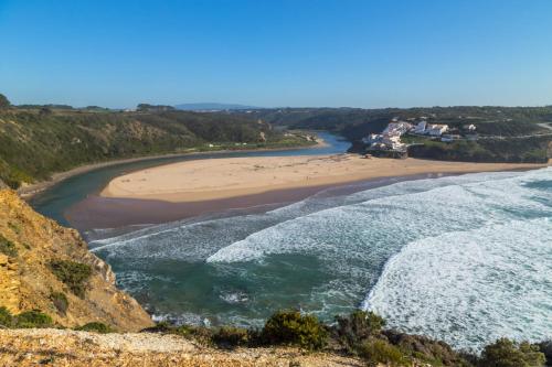 New built studio, in nature close to the beach Odeceixe portugal