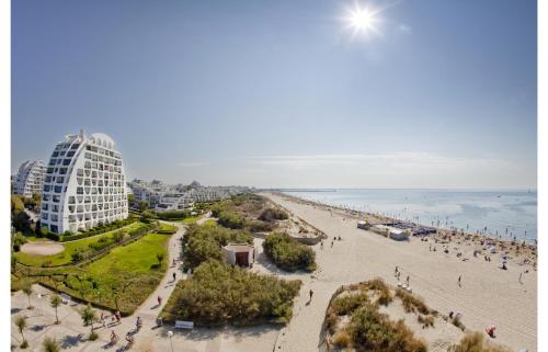 NEW LE CORALIE Vue MER- Acces PLAGE-Terrasse-idéal Famille - 5pers - CoHoteConciergerie La Grande Motte La Grande Motte france