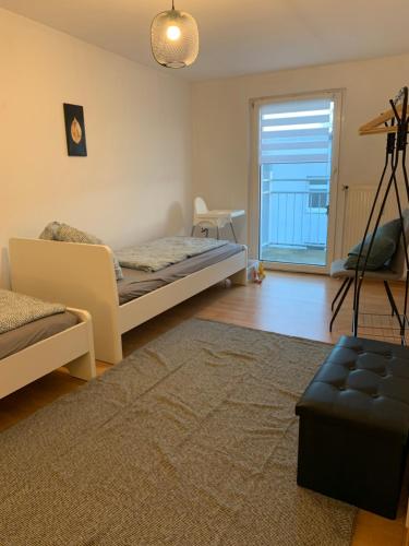 Appartement NEW modern Netflix WLAN Balkon bis 7 Personen 24 Heidestraße Magdebourg