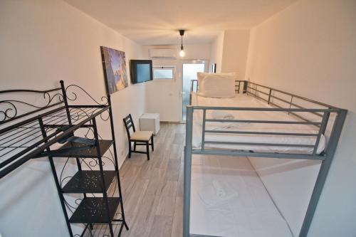 New Village Guest House Lagos portugal