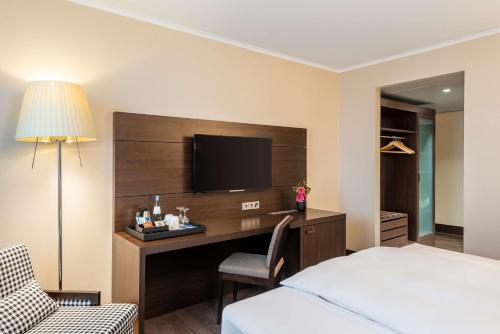 Hôtel NH Stuttgart Airport Bonländer Hauptstraße 145 Leura