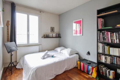 Nice and calm flat in Nation at the heart of Paris - Welkeys Paris france