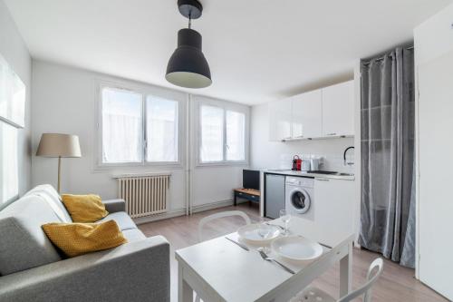 Nice and modern studio in Monplaisir district in Lyon - Welkeys Lyon france