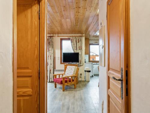 Chalet Nice apartment with balcony just 500 m from the ski lift  Le Villard