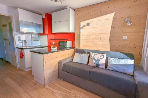 Nice cosy studio with balcony at the heart of L'Alpe d'Huez - Welkeys Huez france