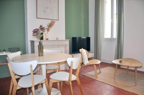 Appartement Nice decorated and quiet cocoon near the Old Port 67 Rue Saint-Sébastien Marseille