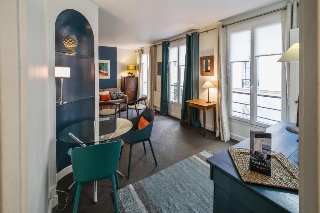 Appartement Nice flat at a 8 min walk from the Eiffel Tower in Paris - Welkeys 25 rue du Champ de Mars, 75007 Paris