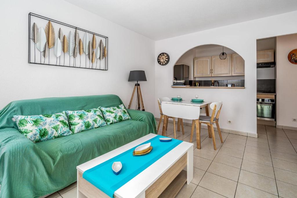 Appartement Nice flat with terrace in Cannes La Bocca - Welkeys 8 rue de la Libération, 06150 Cannes