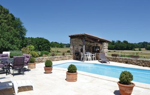 Nice home in Augignac with 3 Bedrooms, Private swimming pool and Outdoor swimming pool Augignac france