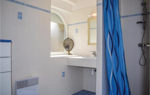 Nice home in Lannion with 2 Bedrooms and WiFi Crech Guen france