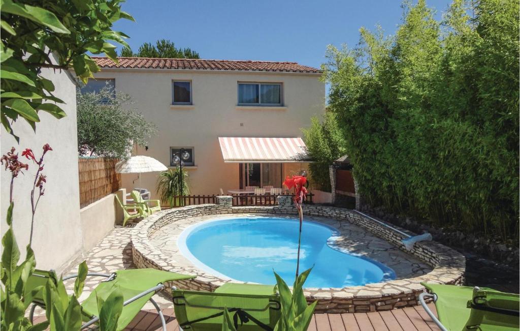 Maison de vacances Nice home in Tourbes with 3 Bedrooms, Private swimming pool and Outdoor swimming pool , 34120 Tourbes