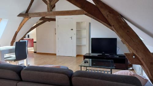 Appartement nid d'aigle de Candé centre✰6 places✰lumineux✰ appartemment N°4 2 Place nationale Candé