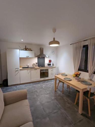 Nid douillet 4 personnes à 20 mn de Bordeaux Gauriaguet france