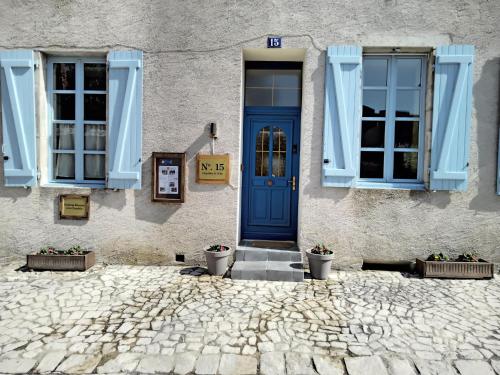 No.15 chambre dhote Charroux-dʼAllier france