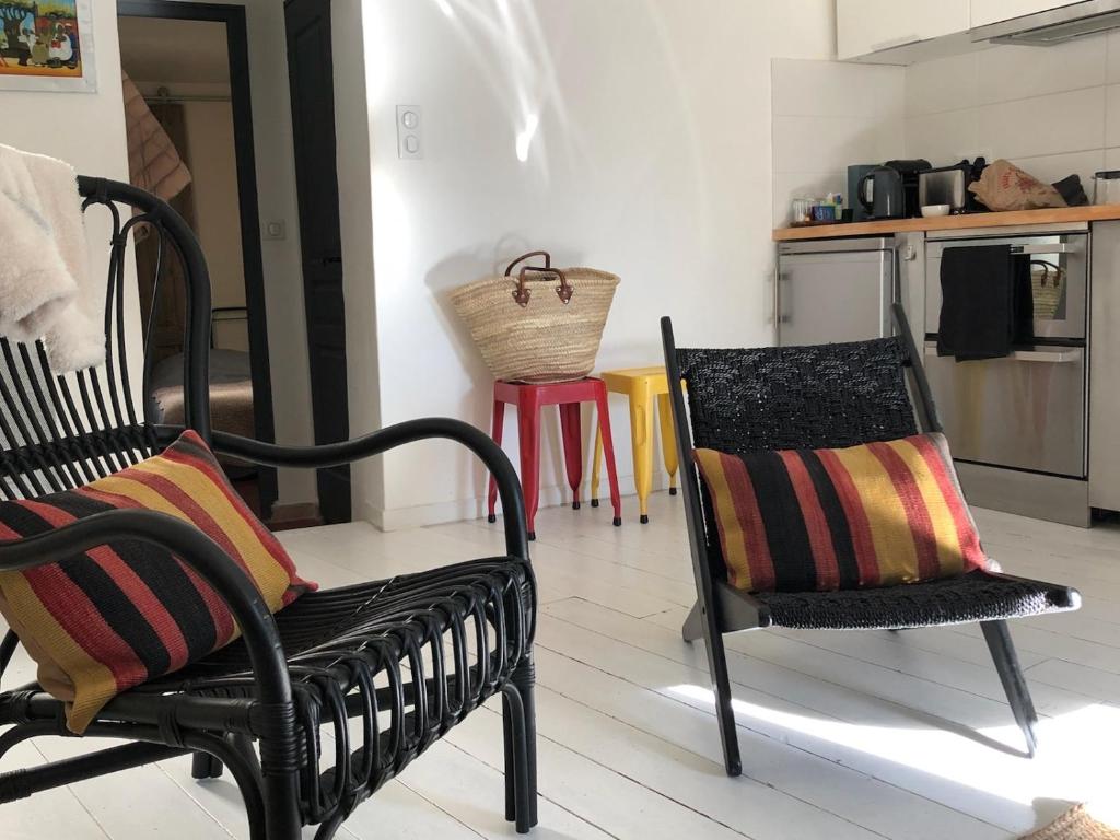 Appartement No Stress Luberon 3 eme etage 10 place de la liberté, 84800 LʼIsle-sur-la-Sorgue