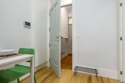 Appartement Nomad's Easy Stay - 1BED Alegria Emerald Alegria, 119 Porto