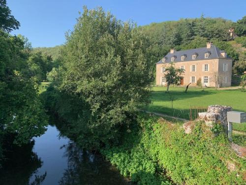 NOUBAR Cénevières france