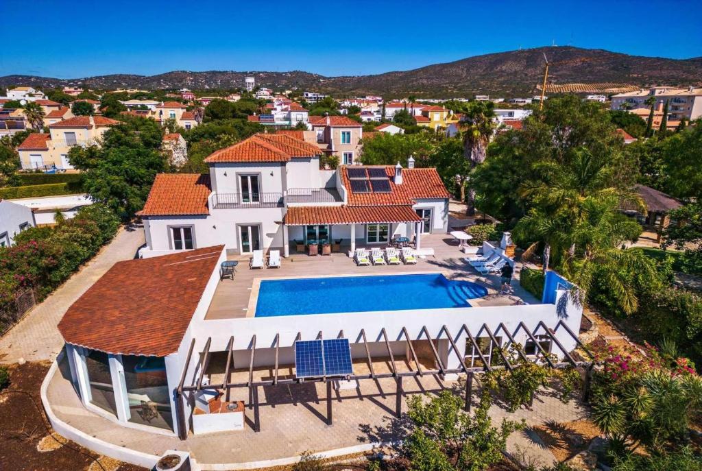 Villa Novo Amanha , 8700-581 Quelfes