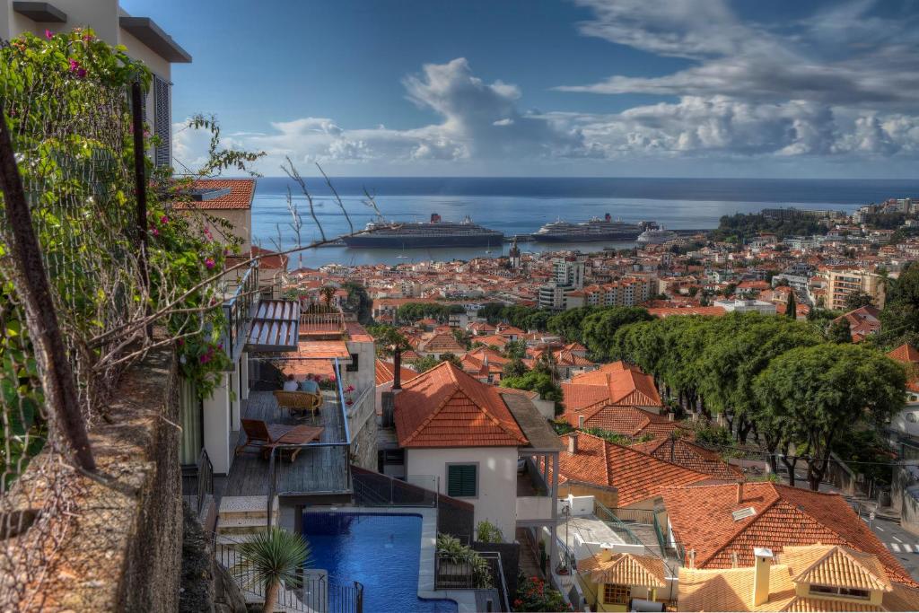 Villas Number 15 Ocean & City View Villas Rua Dr Sidonio Pais,15, 9050-095 Funchal