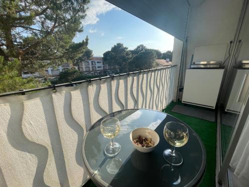 Appartement Nuria Superbe Meublé 3* avec loggias 250m des plage rue du languedoc Plage dʼArgelès