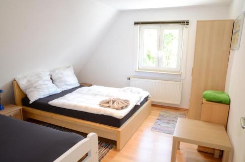 Maison de vacances Nürnberg Ferienhaus Wolkersdorfer Straße 115 Katzwang