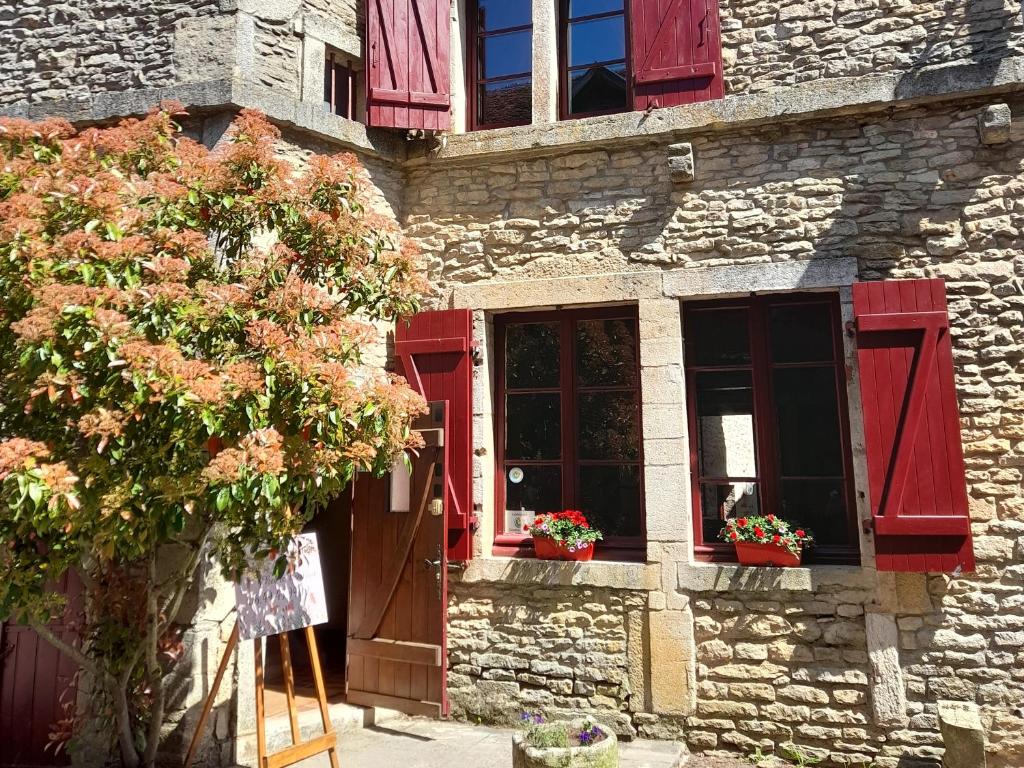 B&B / Chambre d'hôtes Ô bois dormant Chateauneuf Grande Rue, 21320 Châteauneuf