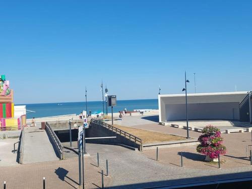 Appartement Ô bord de Mer - Vue sur Mer 1er étage 16 Rue du Lieutenant Claude Testu Le Tréport