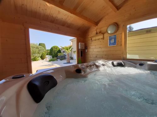 O'Cailloteau Chambres et Gîtes 4 étoiles Cessenon france