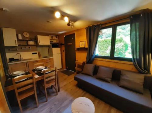 Appartement O COSY D'OLLE 300 CHEMIN de la  pièce des roux appt 110 Bâtiment O Allemont