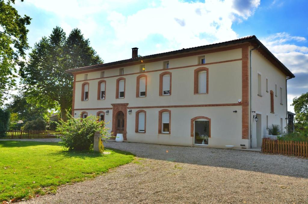 B&B / Chambre d'hôtes Ô gré des sens 185 Chemin de la Laqué, 81800 Coufouleux